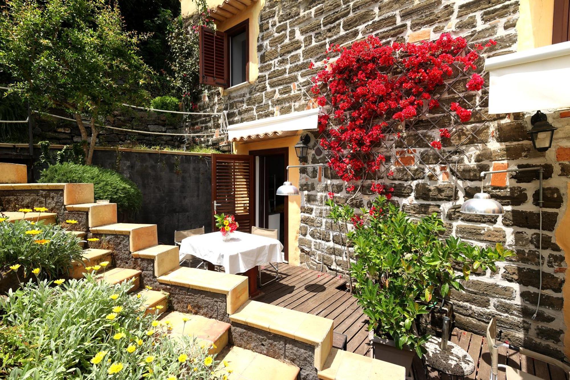 Hotel Baglio Antico Forno Isola di Ustica Exterior foto