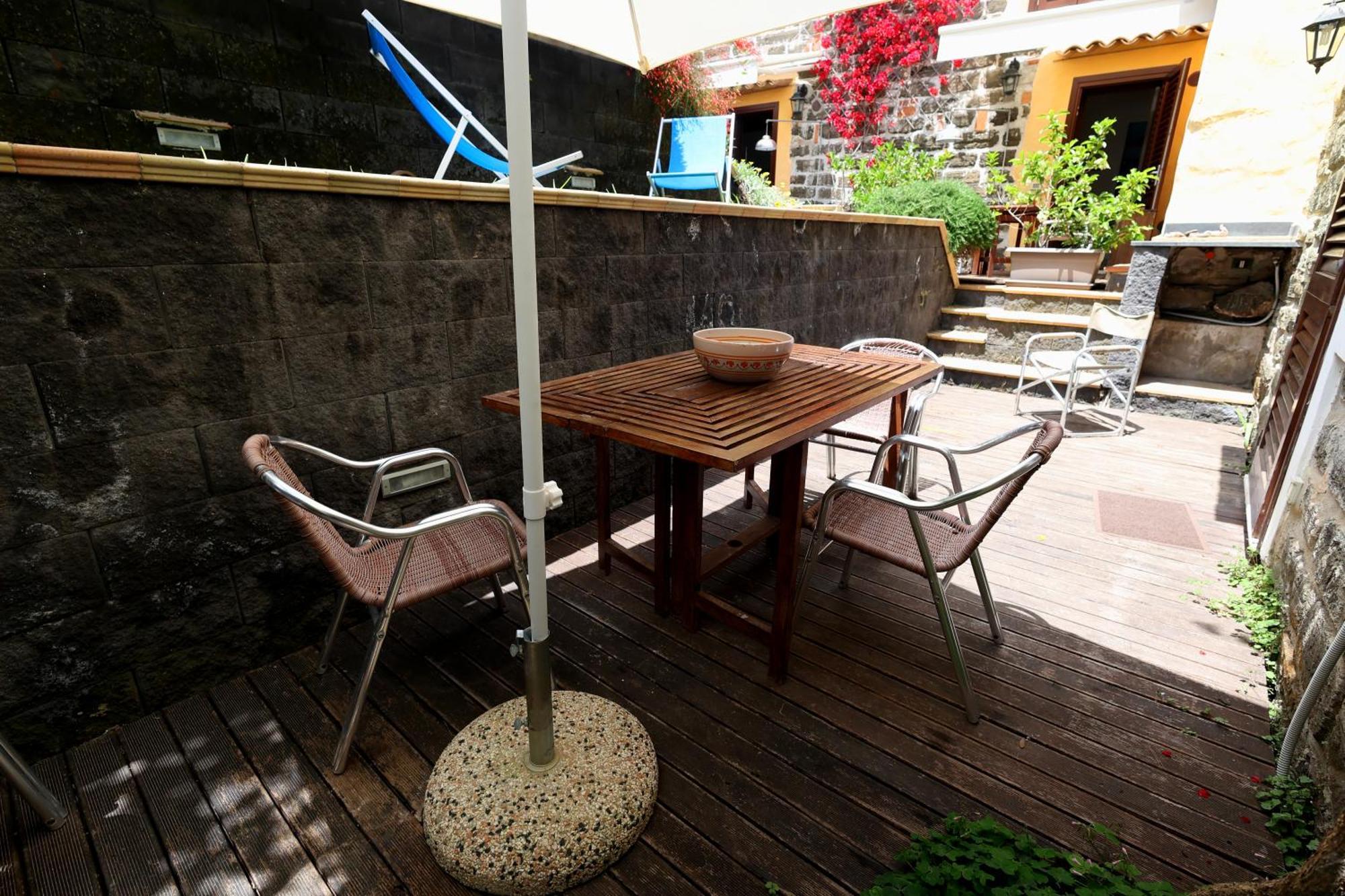 Hotel Baglio Antico Forno Isola di Ustica Exterior foto